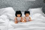 Miniland-Muneca-asiatica