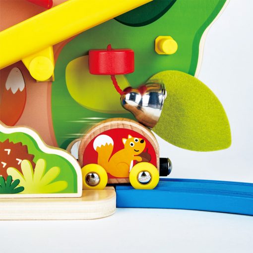 Pista ardilla para tren hape