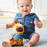 peluche actividades jirafa hape pequeingenio