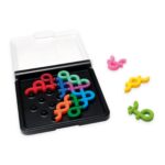 Detalle de las piezas blandas tipo “noodle” del IQ Noodles y cuaderno de retos.