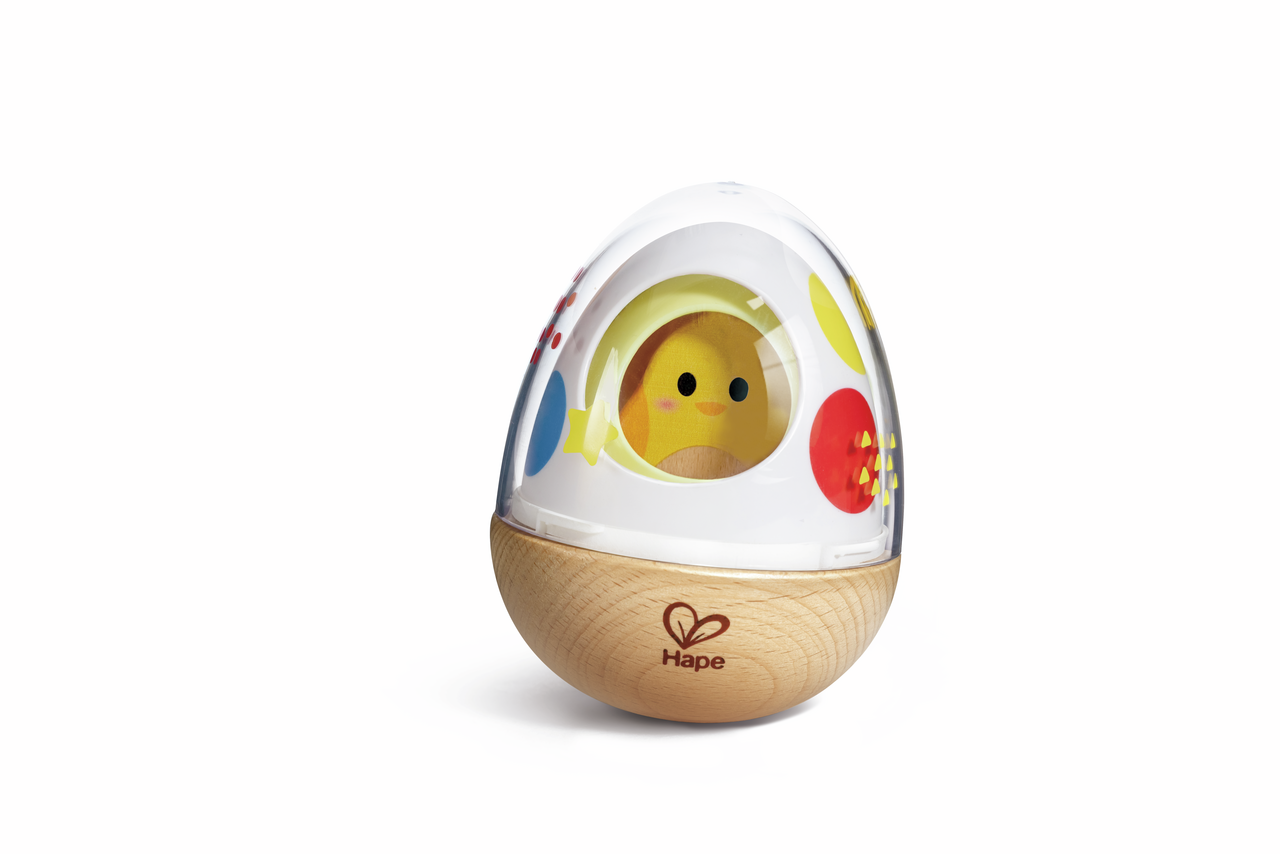 Apilador Hape Wobble Wonder con piezas en forma de huevo.