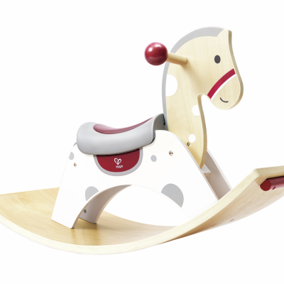 Hape Caballo Balancín E1203 con base curva de madera.
