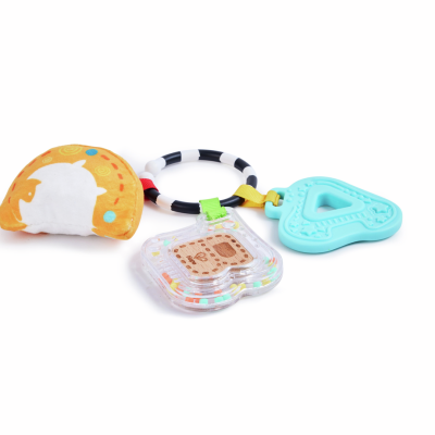 Juego Sensorial ABC Hape con mordedor, sonajero y peluche en aro blanco-negro.